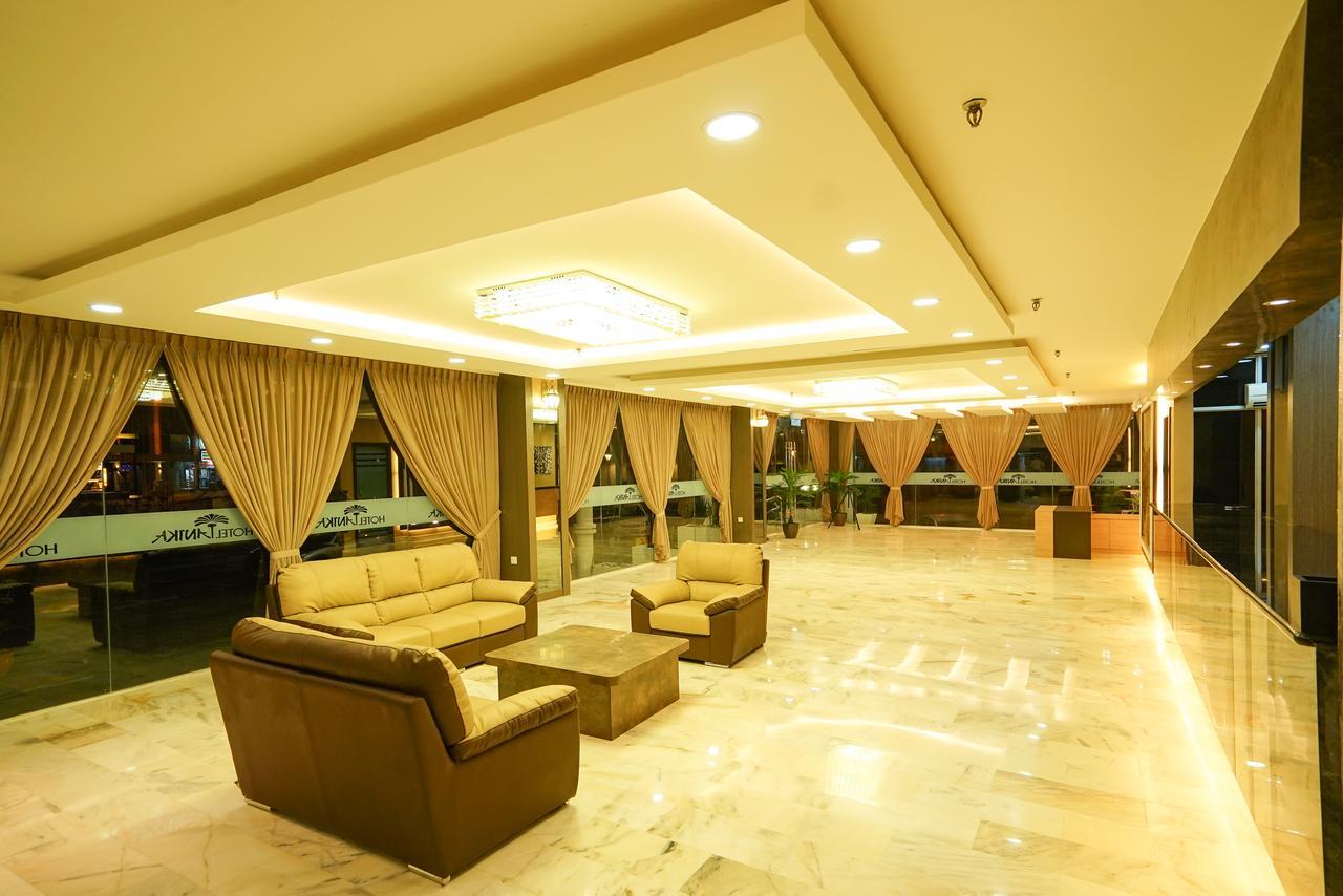 Hotel Anika Keluang Ngoại thất bức ảnh