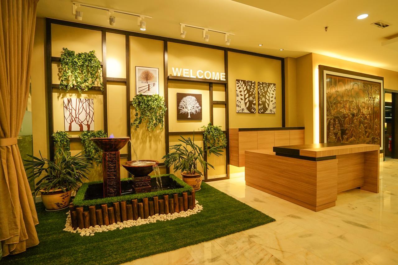 Hotel Anika Keluang Ngoại thất bức ảnh